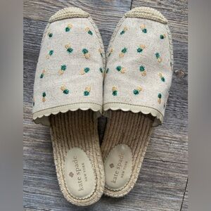 Kate Spade Rosie Espadrilles Women's 10B Beige Embroidered Pineapple Shoes Beach